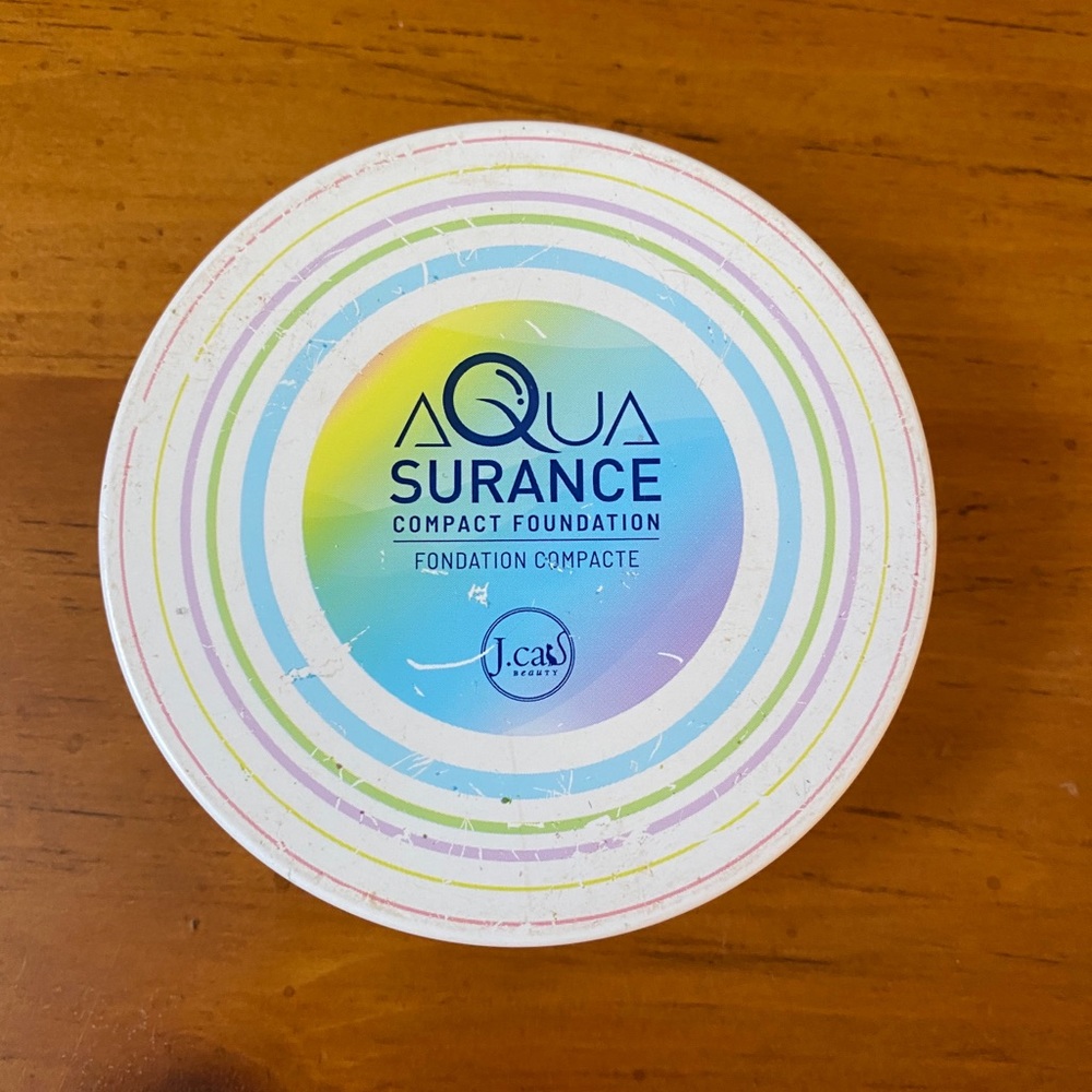 J.Car Aquasurance Compact Foundation